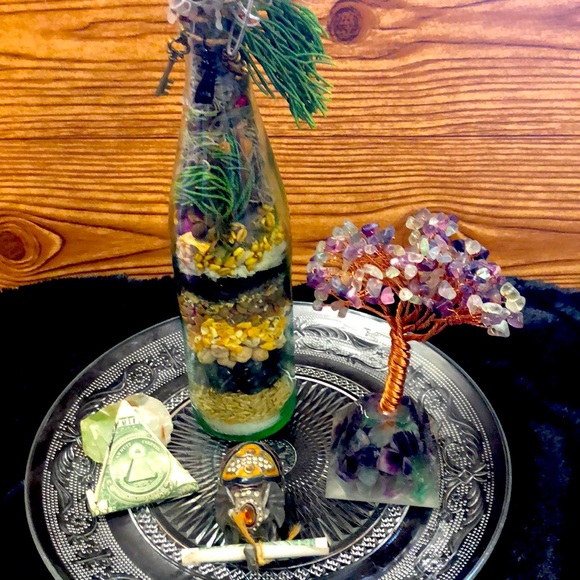 New Year Abundance| Prosperity & Protection Bottle spell - Picture 3 of 9